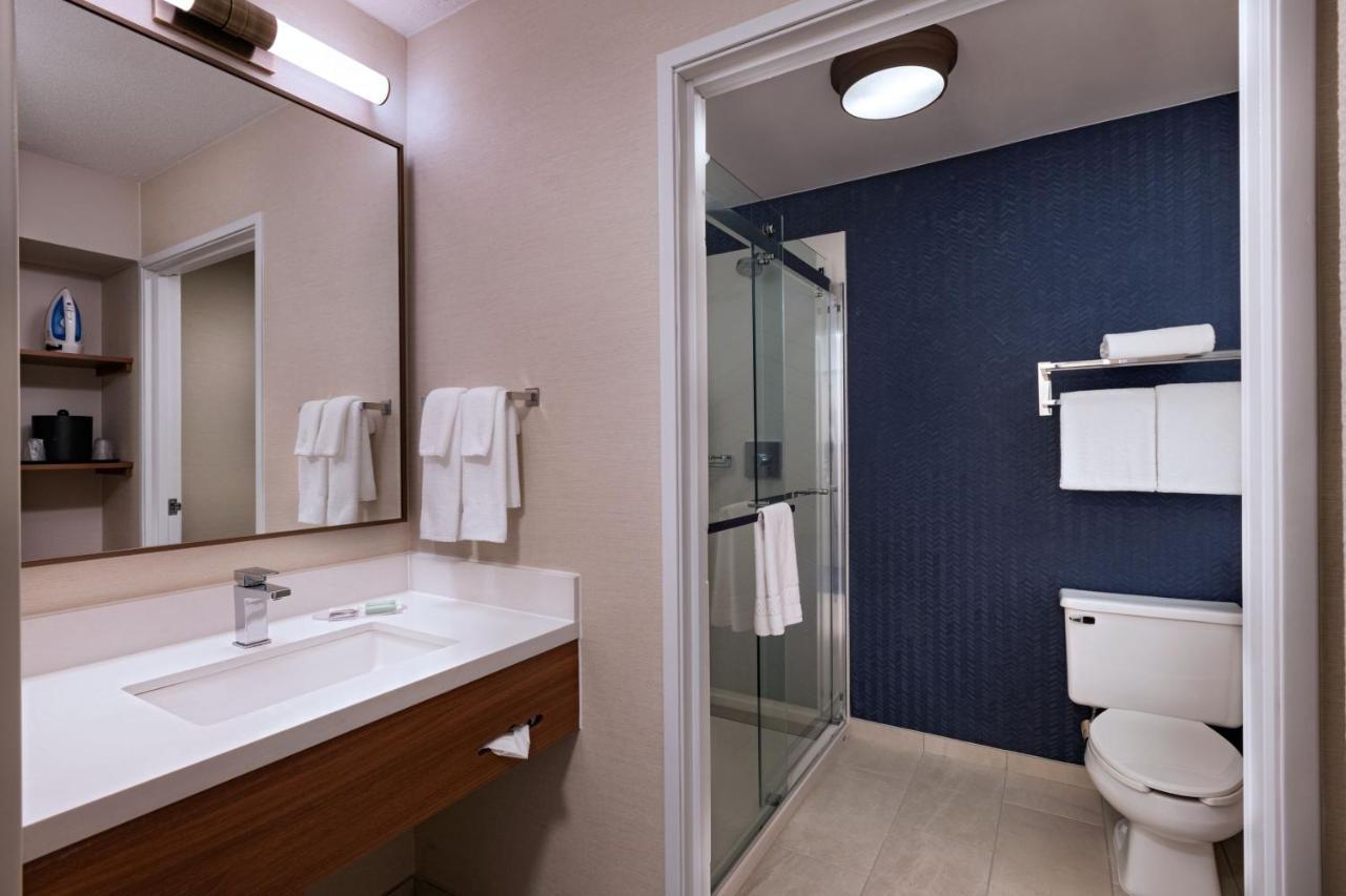 Fairfield Inn & Suites Kansas City Airport Eksteriør bilde