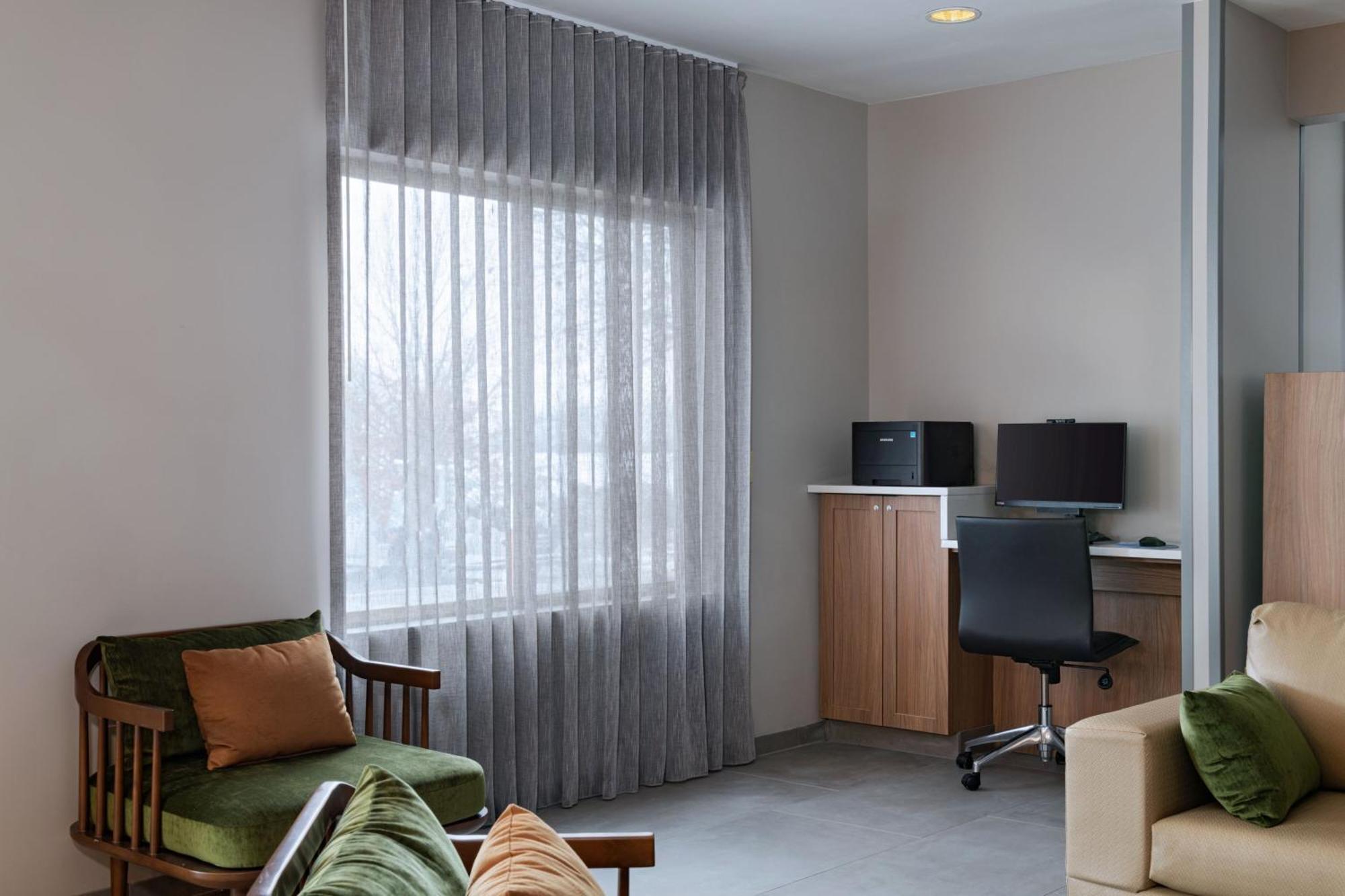Fairfield Inn & Suites Kansas City Airport Eksteriør bilde