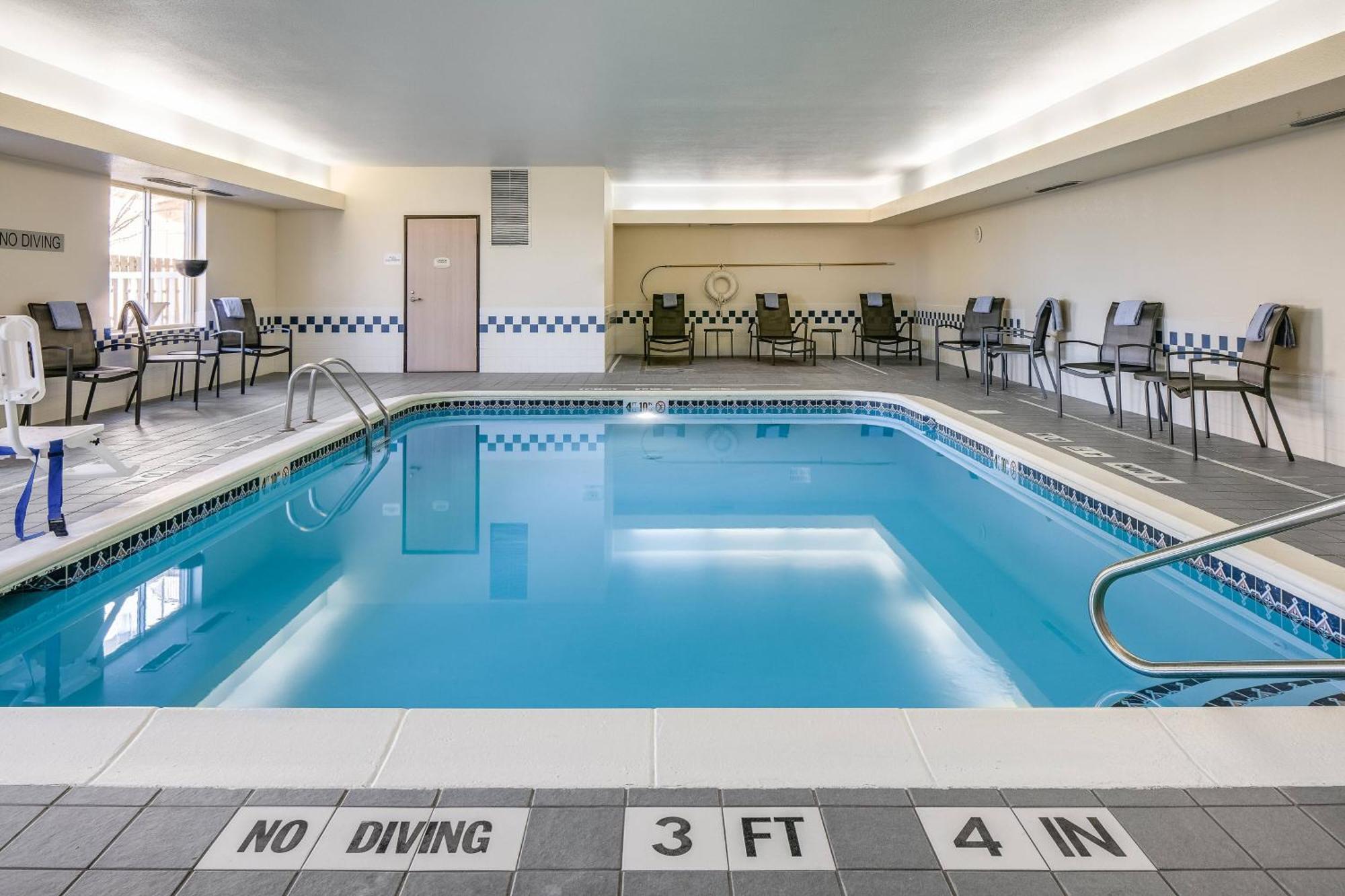 Fairfield Inn & Suites Kansas City Airport Eksteriør bilde