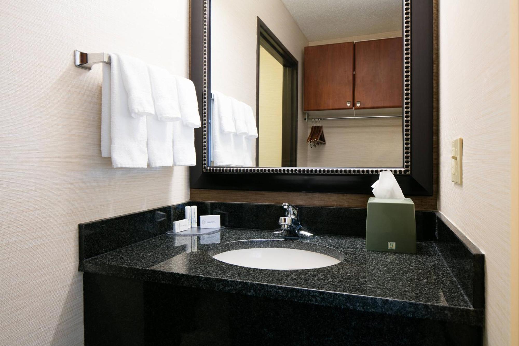 Fairfield Inn & Suites Kansas City Airport Eksteriør bilde