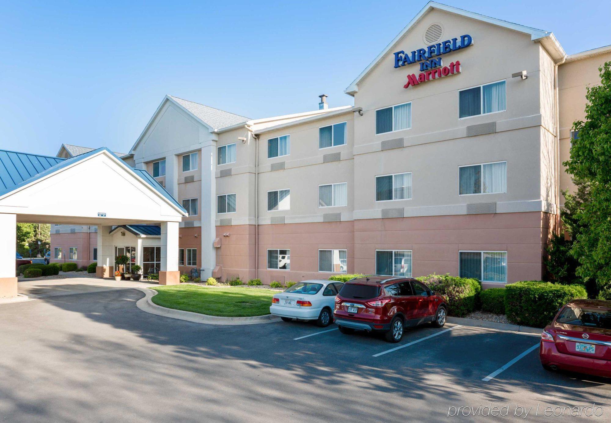 Fairfield Inn & Suites Kansas City Airport Eksteriør bilde