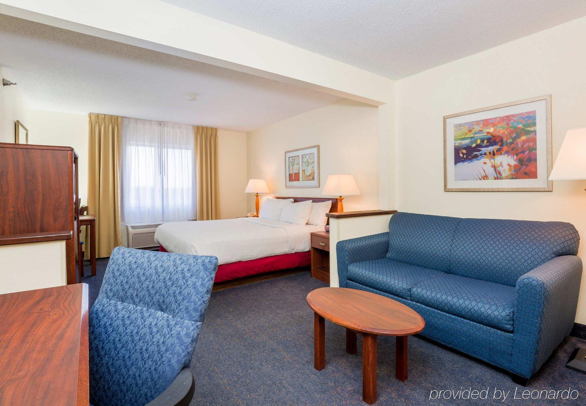 Fairfield Inn & Suites Kansas City Airport Eksteriør bilde