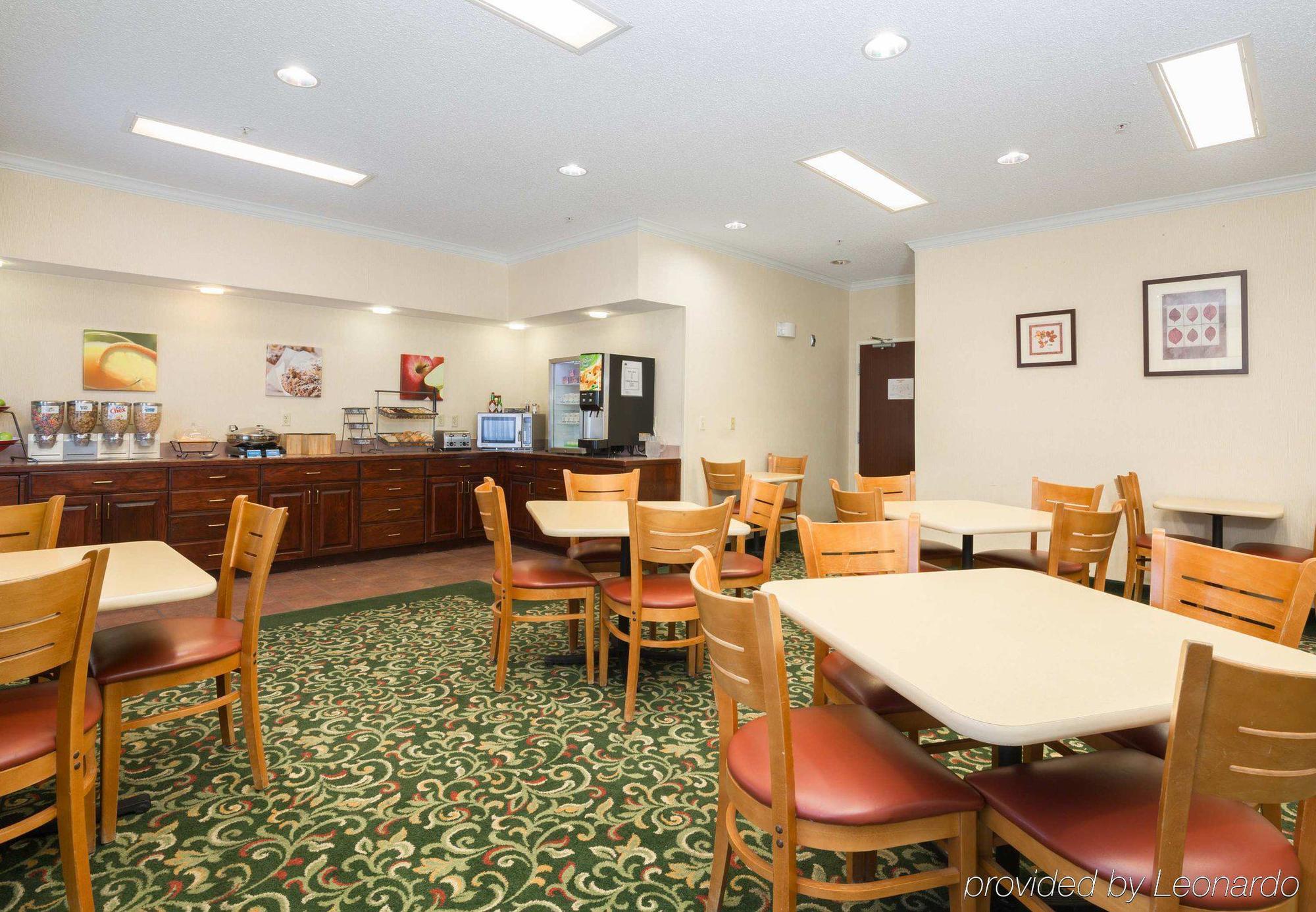 Fairfield Inn & Suites Kansas City Airport Eksteriør bilde